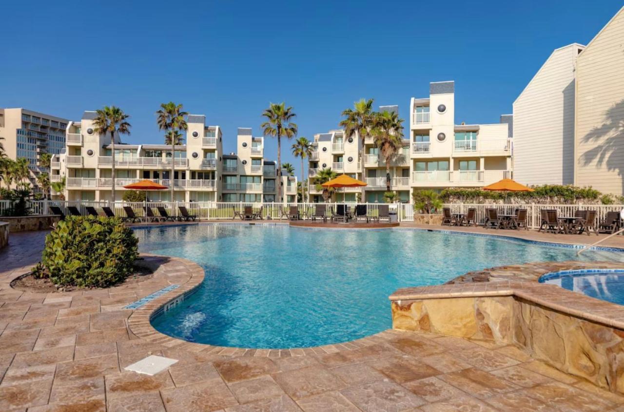 Ocean Breeze Retreat 2Bed 2Bath, Heated Pool! Apartment South Padre Island Exterior foto