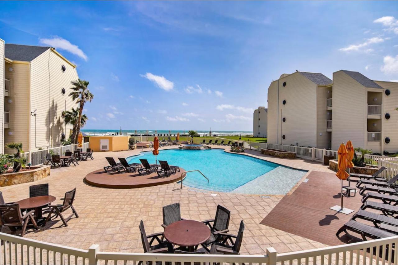 Ocean Breeze Retreat 2Bed 2Bath, Heated Pool! Apartment South Padre Island Exterior foto