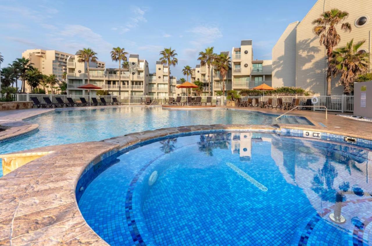 Ocean Breeze Retreat 2Bed 2Bath, Heated Pool! Apartment South Padre Island Exterior foto